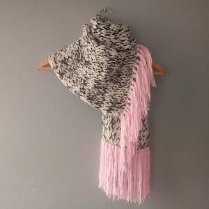 KNITTING PATTERN Scarf/Easy Beginner Pattern/Knitted Scarf Pattern/Instant PDF Download Pattern