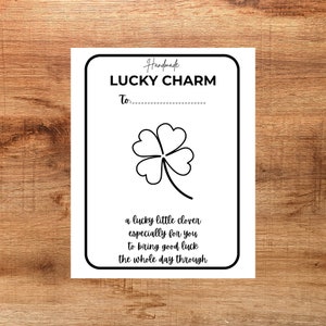 Lucky Charm Tag Display Card/afdrukbare St Patricks Clover Label Backing Card voor handgemaakte Lucky Charm/Craft Fair Prep/Instant Download