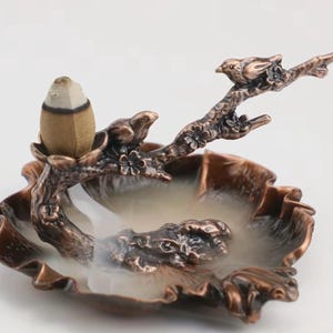 Incense Holder  -  Frog on Lily Pad Vintage Backflow Uses Cone Incense Smoke Flows into Leaf