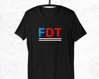 Maglietta anti-Trump, maglietta politica con messaggio nascosto "Fuck Trump" di FDT