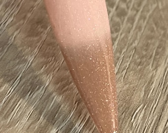 Minimalist Dip Powder, dip powder for nails, nail dip powder, nail dip, dip nail, dip powders, dip nail powder, acrylic, nails, thermal dip