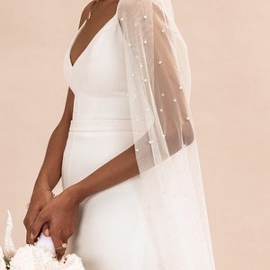 Soft Tulle pearl embellished bridal veil. Pearl bridal veil on comb