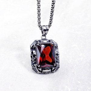 Men&#39;s &quot;GARNET SKULL&quot; Necklace| Men&#39;s Silver Stainless Steel Skull Garnet Stone Pendant Necklace| Mens Stainless Steel Box Chain Necklace