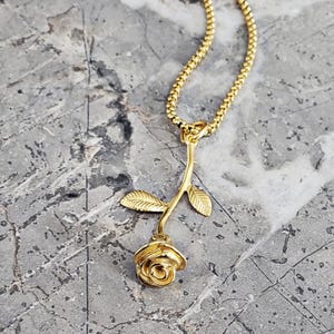 Men&#39;s &quot;GOLD ROSE&quot; Necklace| Men&#39;s Gold Stainless Steel Rose Pendant Necklace| Men&#39;s Gold Stainless Steel Box Chain Necklace