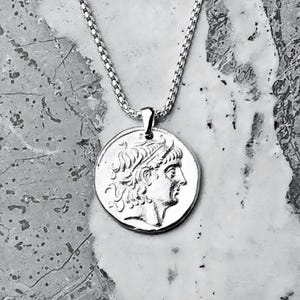 Men&#39;s &quot;PLATINUM ALEXANDER COIN&quot; Necklace| Men&#39;s Platinum Stainless Steel Alexander the Great Greek Coin Medallion Pendant Necklace