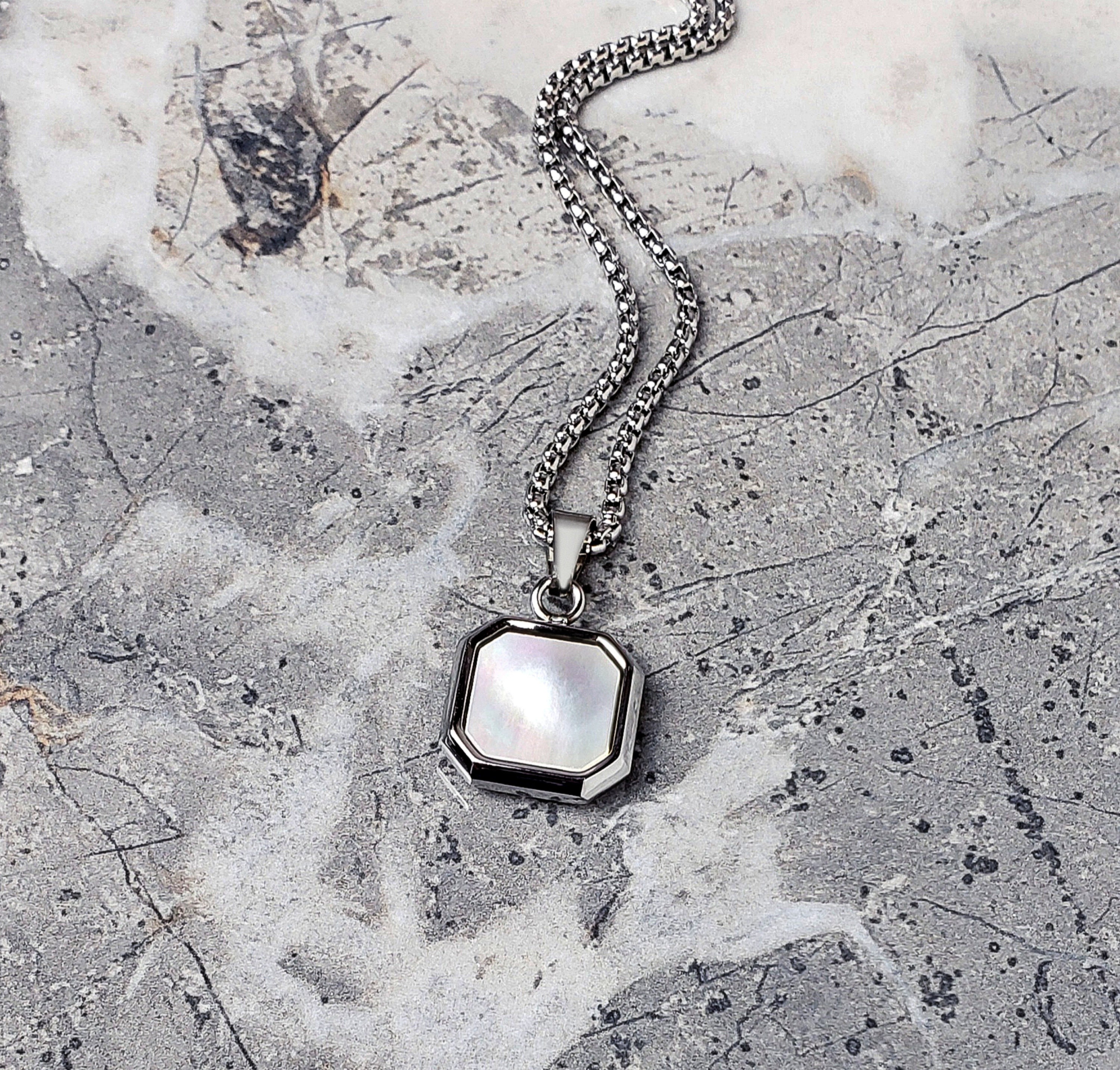 Mother of pearl men's jewelry discount