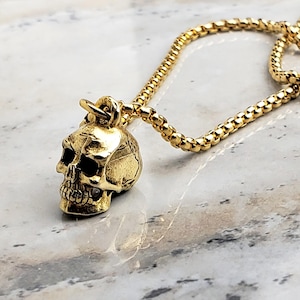Men&#39;s &quot;RUSTIC GOLD SKULL&quot; Necklace| Men&#39;s Gold Silver Stainless Steel Rustic Mini Skull Pendant Necklace| Men&#39;s Gold Box Chain Necklace
