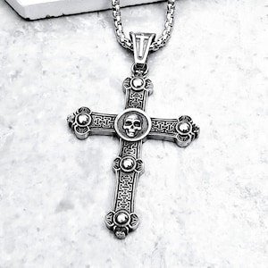 Men&#39;s &quot;STEEL SKULL CROSS&quot; Necklace| Men&#39;s Silver Stainless Steel Skull Cross Pendant Necklace| Men&#39;s Stainless Steel Box Chain Necklace