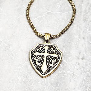 Men&#39;s &quot;SHIELD OF STRENGTH&quot; Necklace| Men&#39;s Gold Stainless Steel Cross Shield Pendant Necklace| Men&#39;s Gold Stainless Steel Box Chain Necklace