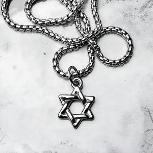 Men&#39;s &quot;RUSTIC STAR of DAVID&quot; Necklace| Men&#39;s Silver Stainless Steel Rustic Star of David Pendant Necklace| Men&#39;s Star of David Necklace