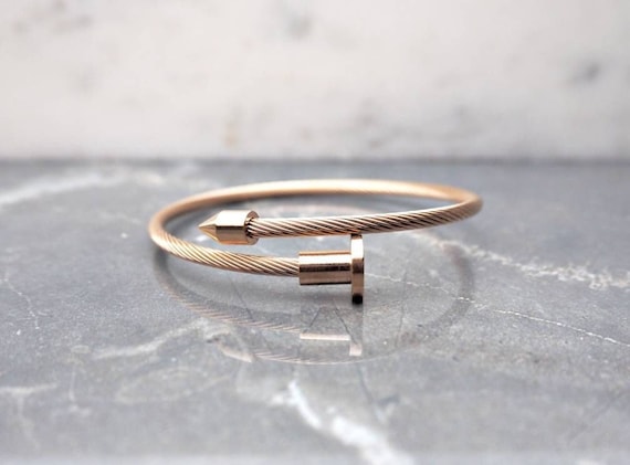 Nail on sale wrap bracelet