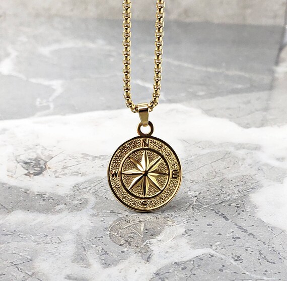 Men's cheap medallion necklace