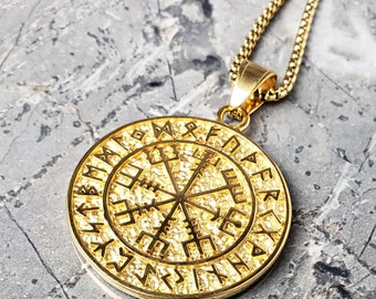 Collana da uomo con bussola vichinga Vegvisir / Collana con catena a maglie quadrate con pendente vichingo Vegvisir in acciaio inossidabile e argento - Italia
