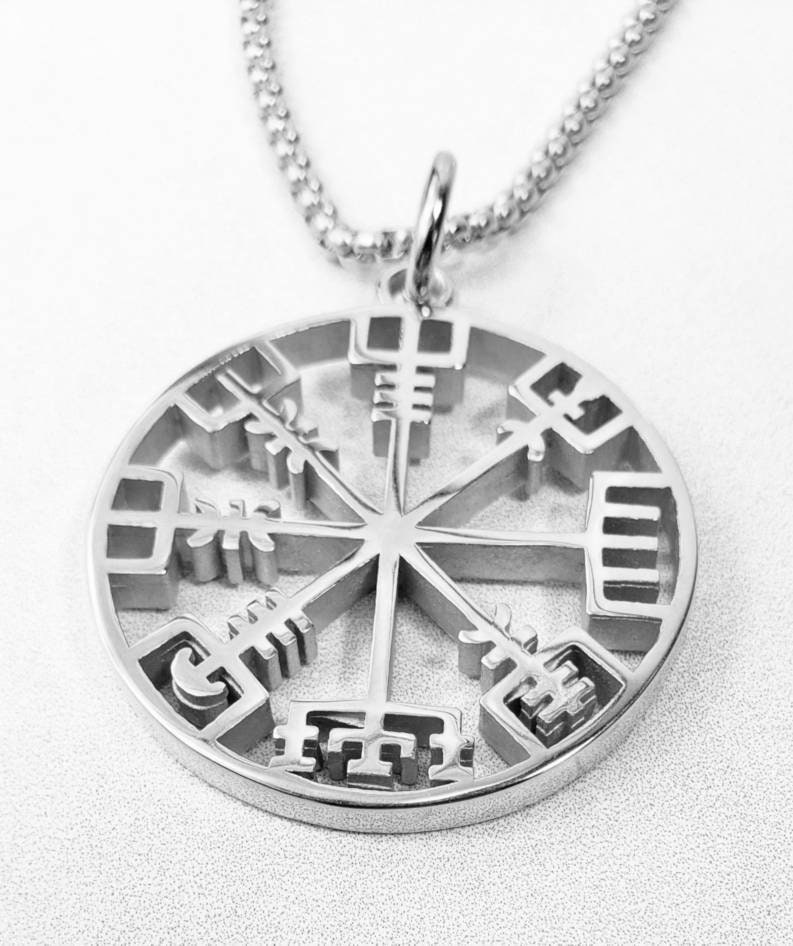 Collana Uomo Con Bussola Vichinga Vegvisir, Ciondolo Tondo In Acciaio Inox 316L, Finitura Nera, Regalo Mitologico
