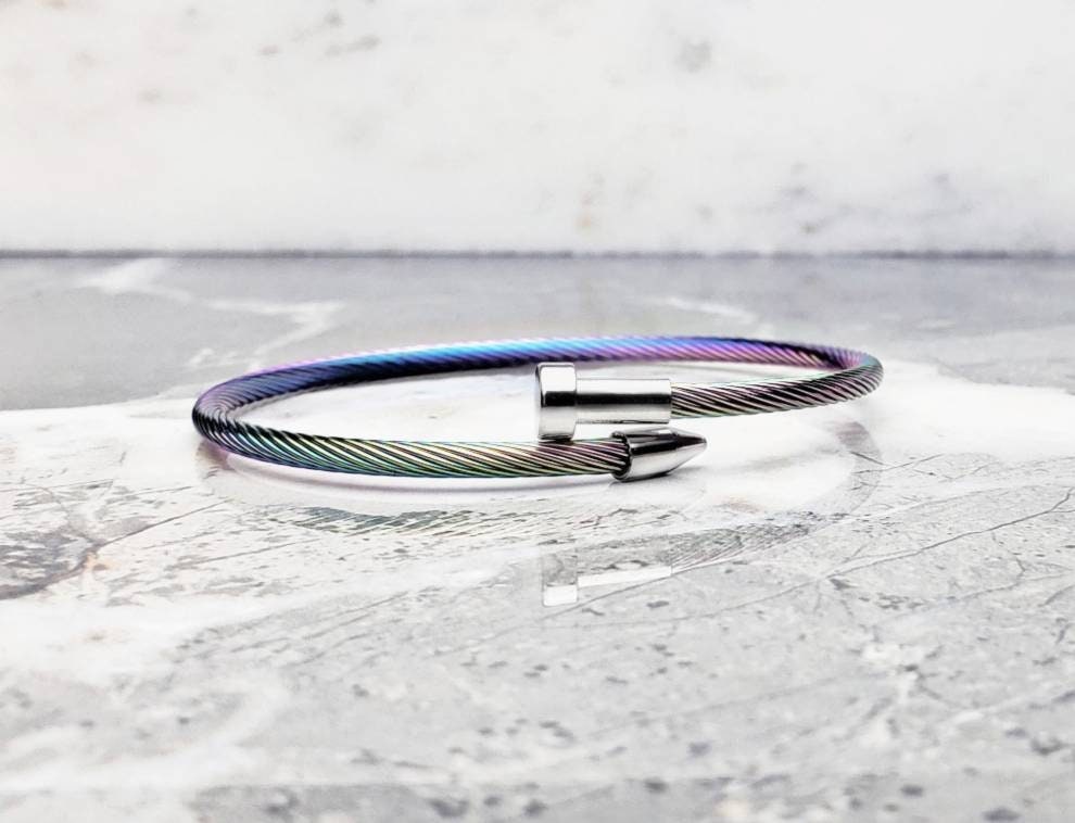 Nail looking bracelet shop