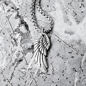 Men&#39;s &quot;ANGELIC WARRIOR WING&quot; Necklace| Men&#39;s Silver Stainless Steel Rustic Angel Warrior Wing Pendant Necklace| Men&#39;s Silver Chain Necklace