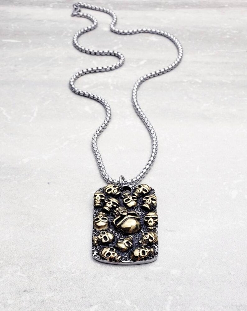 Skull dog tag necklace Clearance