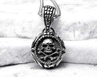Collar con colgante de calavera rústica y moneda para hombre / Cadena de caja con colgante de calavera rústica de acero inoxidable y plata para hombre