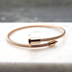 'ROSE GOLD WIRE'-armband heren| Roségouden roestvrijstalen wikkelarmband heren| Roségouden roestvrijstalen draadmanchetarmband voor heren