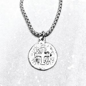 Men's "SHIPWRECK ATOCHA COIN" Necklace| Men's Silver Pewter Shipwreck Atocha Replica Coin Pendant Necklace| Men's Silver Chain Necklace