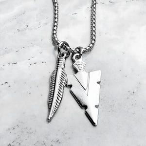 Men&#39;s &quot;TRIBAL FEATHERED ARROWHEAD&quot; Necklace| Men&#39;s Silver Stainless Steel Tribal Arrowhead & Feather Pendant Necklace| Men&#39;s Chain Necklace