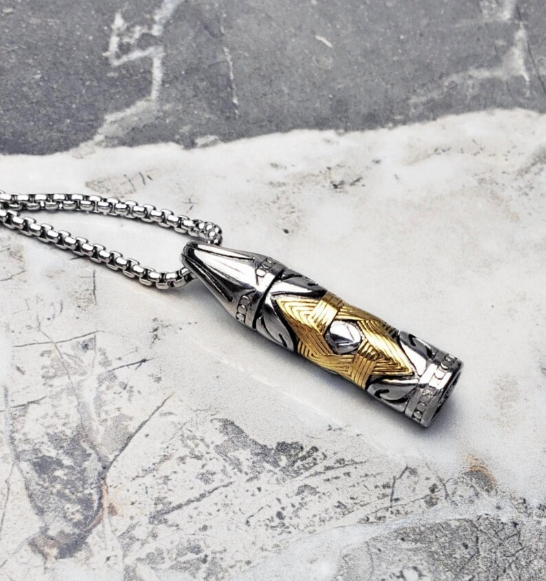 Men's star of DAVID Amulet Necklace Men's Silver & Gold Stainless Steel