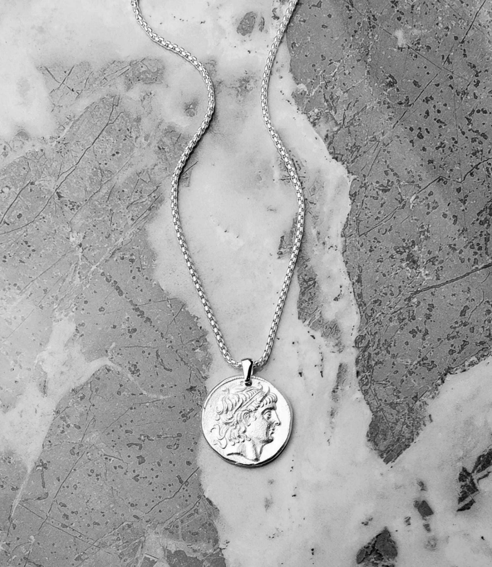 Conociendo "Antes Y Después De Alejandro Magno", De A. I. Molina