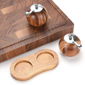 download wooden salt and pepper grinders download wooden salt and pepper grinders