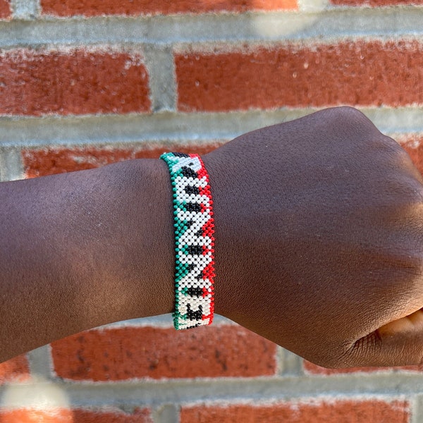 Runner Red Black Green Bracelet White Pan African Kenya Jewelry, Masai Jewelry, Africa Jewelry, Africa bracelets, Masai Bracelet