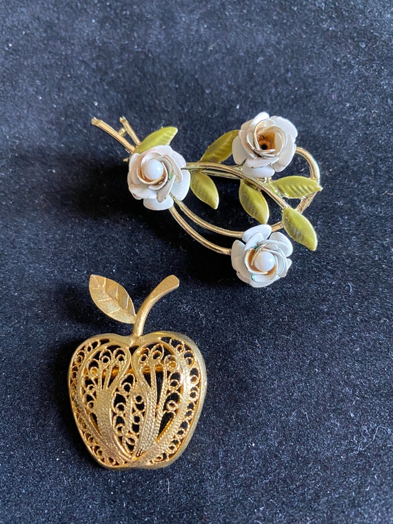 Five Vintage Floral Brooch Pins - image 8