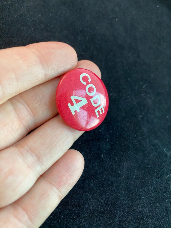 Red Code 4 Vintage Pinback - image 7