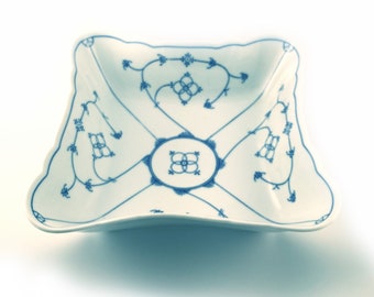 White and Blue Antique Scalloped Square Bowl, Bavarian Porcelain, “Strawflowers” Pattern