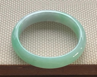 Fits like 51.5mm Certified Genuine Sweet Apple Green Oval Guifei Jadeite Bangle Burmese Myanmar Type A Grade A Untreated Jade Bracelet