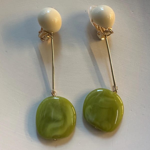 Olivgrün Tie-Dye-Harzohrringe, Geometrisch Acryl, Retro Classy Dangle, Ohrclips / Ohrhänger