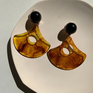 Amber Fan-Shaped Resin Acetate Earrings Tortoise Dangle, Pierced / Non Pierced Clip-On Earrings