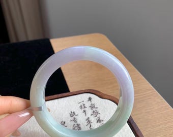 55 mm zertifiziertes, echtes natürliches burmesisches Jadeit-Armband aus Myanmar (Typ A/Qualität A) in Lavendel und Hellgrün