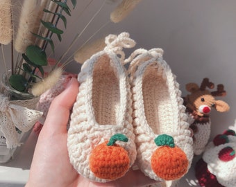 Chaussures tricotées pour bébé faites à la main avec des oranges, chaussures pour nouveau-né, bottes tricotées, chaussures unisexes