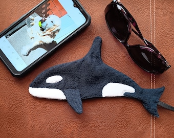 Killer Whale Touchscreen Microfiber Cleaning Cloth, Smudge Fish