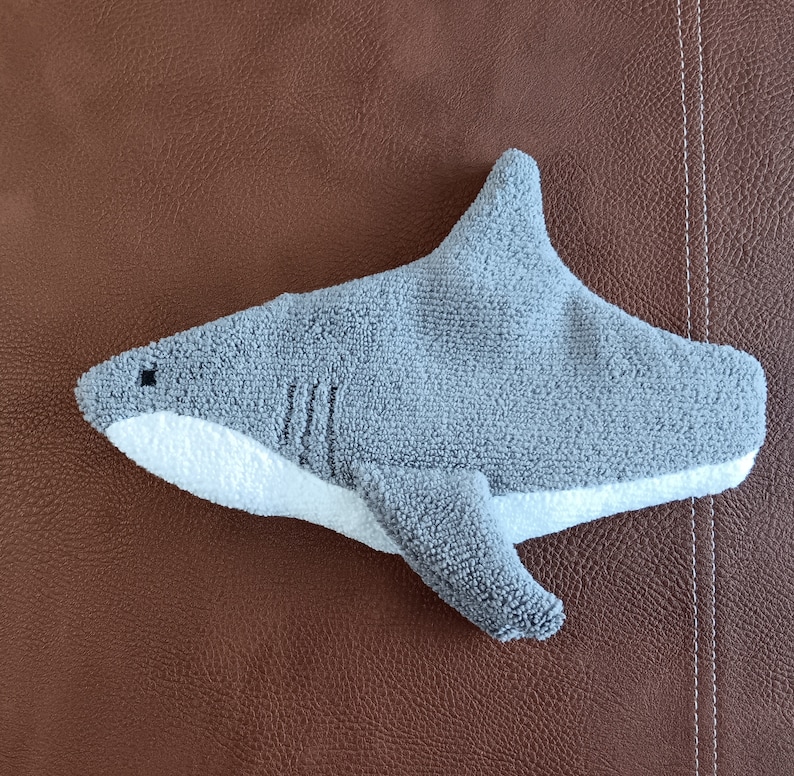 Shark Shaped Soft Glasses Case Made of Microfiber Material, Case and Cleaning Cloth in One, Shark Lover Gift Gray