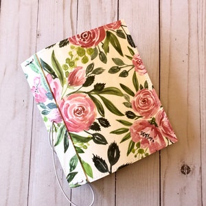 CHARLOTTE- Traveler&#39;s Notebook Planner Cover, Floral B6 or A6 Faux Leather TN Planner