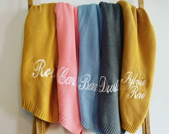 Personalized Knitted Baby Blanket: Organic Cotton, Embroidered Name.