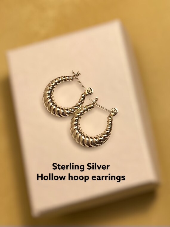 ☆人気☆【Hyeres lor】☆Silver (W) Hollow Hoop Earrings☆ Hallow Hoop Sterling Silver Earrings - Etsy