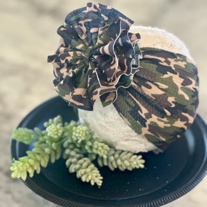 Messy Camo Baby Headwrap, Shredded Camouflage Baby Bow, Messy Baby Headband, Baby Head Wrap