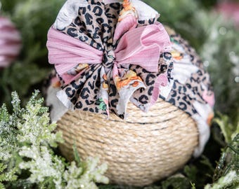 Christmas Big Bow Baby Headwrap – Pink Santa & Leopard Print | Christmas Toddler Headband | Holiday Messy Bow | Newborn–Toddler Gift