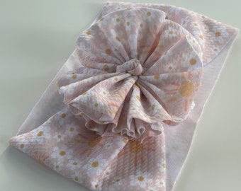 Daisy Baby Girl Messy Bow Headwrap, Summer Floral Daisy Shredded Headband, Baby Shower Gift, Messy Bow, Toddler Head Wrap with Big Bow