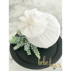 White Messy Baby Headwrap, White Shredded Baby Bow, White Baby Headband, Baby Head Wrap, White Headwrap, Toddler Bow, Newborn Bow Headwrap