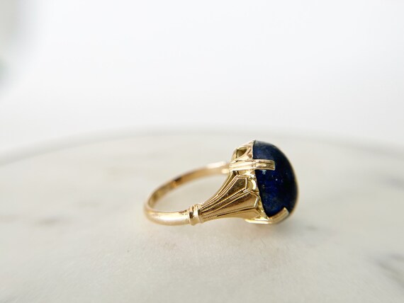 1920s Egyptian Revival Lapis Ring - Antique Vinta… - image 4