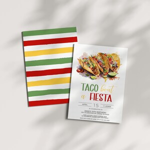 Puede incluir: Una invitaci&oacute;n colorida para una fiesta Taco Bout a Fiesta. La invitaci&oacute;n presenta una ilustraci&oacute;n de acuarela de tacos y el texto "Taco Bout a Fiesta" en letras verdes y amarillas. La invitaci&oacute;n tambi&eacute;n incluye la fecha, la hora y la ocasi&oacute;n: "15 de abril, 11:00 AM, En celebraci&oacute;n del 30 cumplea&ntilde;os de Jamie."