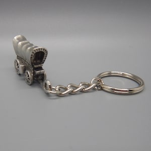 Vintage Western Covered Wagon Keychain