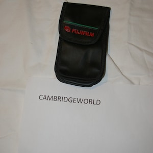 NIEUWE FUJIFILM merk 51/2x3x11/2 "inches draagtas met riem houder voor cemeras ans telefoons